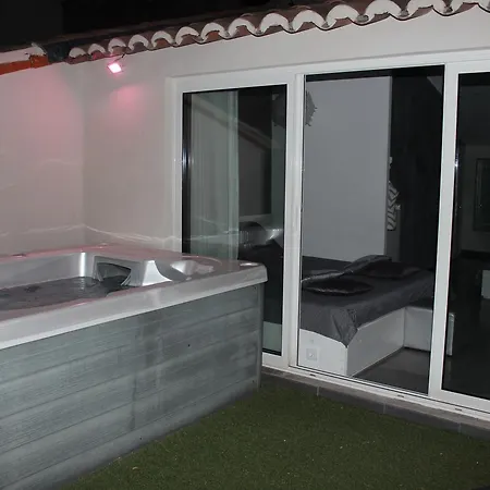 Bed & Breakfast Les De Naevag